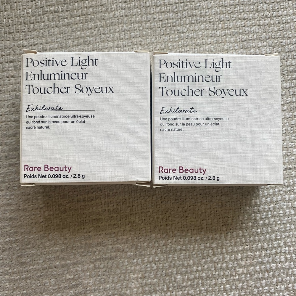 Rare beauty Light Silky
